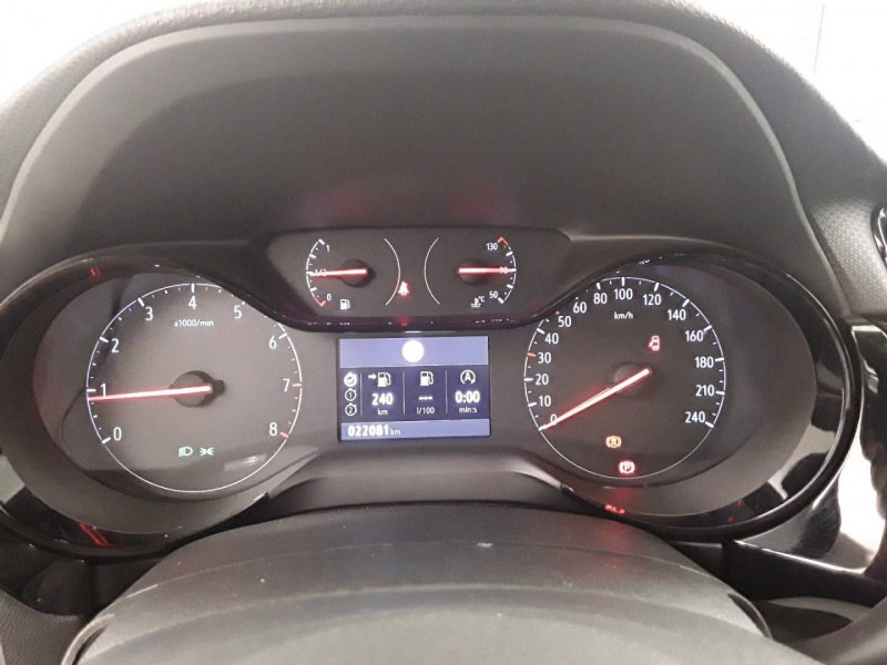 Opel Corsa Corsa 1.2 Turbo 100 ch BVM6  occasion  BRESSUIRE - photo n10