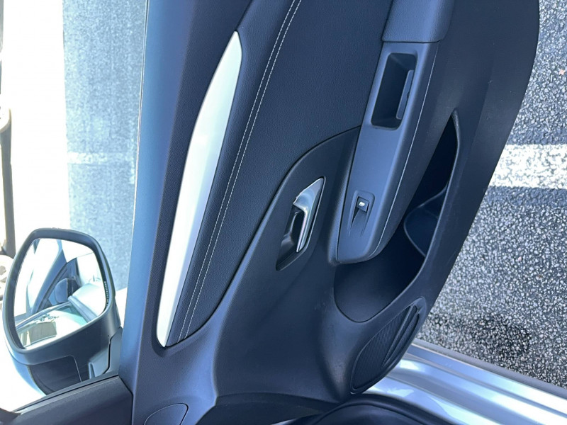 Opel Corsa Corsa 1.2 Turbo Hybrid 110 ch Autom GS 5p  occasion � Brive-la-Gaillarde - photo n�13