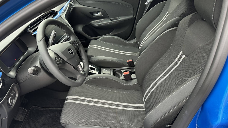 Opel Corsa Corsa 1.2 Turbo Hybrid 110 ch e-DCT6 Colour Edition 5p  occasion  Brive-la-Gaillarde - photo n10