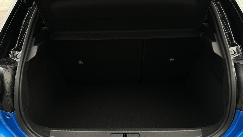 Opel Corsa Corsa 1.2 Turbo Hybrid 110 ch e-DCT6 Colour Edition 5p  occasion  Brive-la-Gaillarde - photo n13