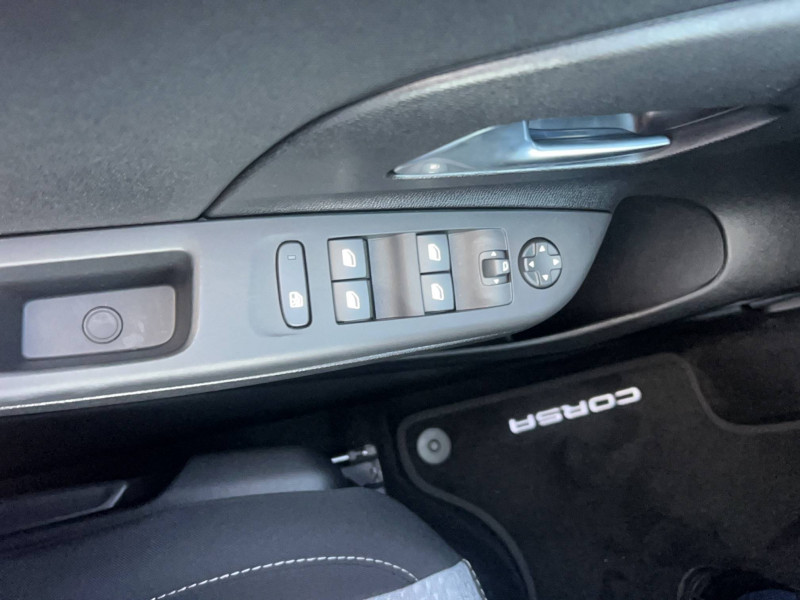 Opel Corsa Corsa 1.2 Turbo Hybrid 110 ch e-DCT6 Edition 5p  occasion  Brive-la-Gaillarde - photo n18