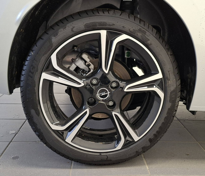 Opel Corsa Corsa 1.2 Turbo Hybrid 110 ch e-DCT6 GS 5p  occasion � Saint Pierre du Mont - photo n�12