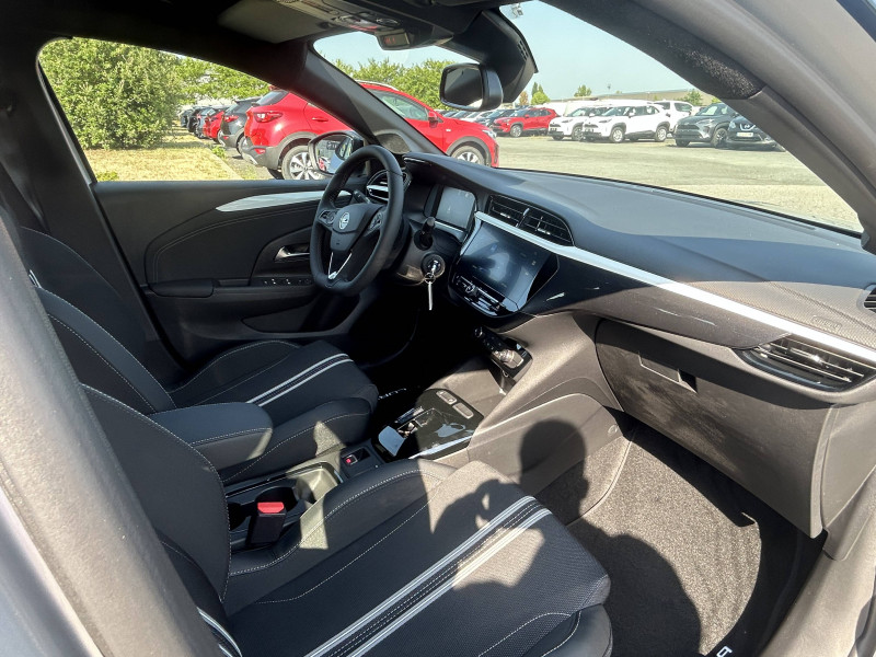 Opel Corsa Corsa 1.2 Turbo Hybrid 110 ch e-DCT6 GS 5p  occasion  Brive-la-Gaillarde - photo n12