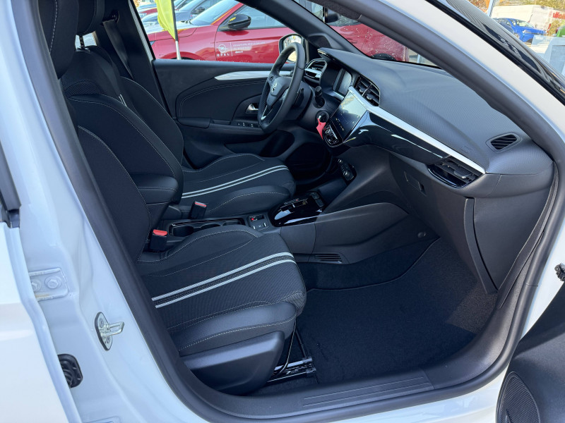 Opel Corsa Corsa 1.2 Turbo Hybrid 136 ch e-DCT6 GS 5p  occasion  Brive-la-Gaillarde - photo n11