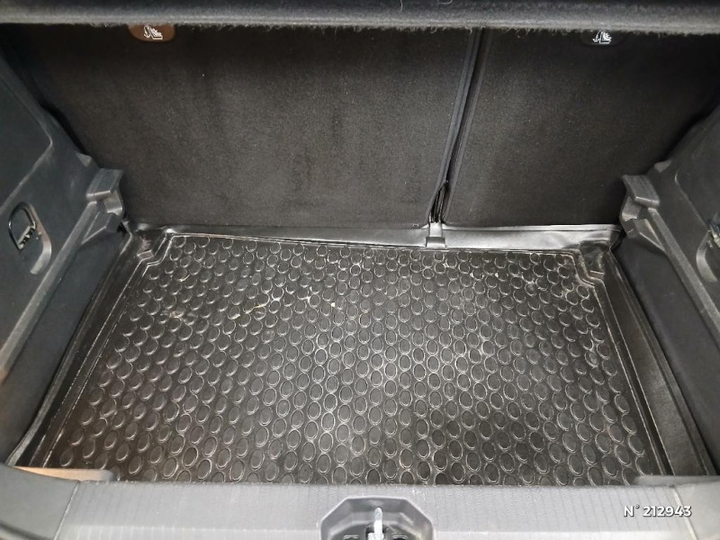 Opel Corsa Corsa 1.4 90 ch Black Edition  occasion � Saint-Quentin - photo n�7