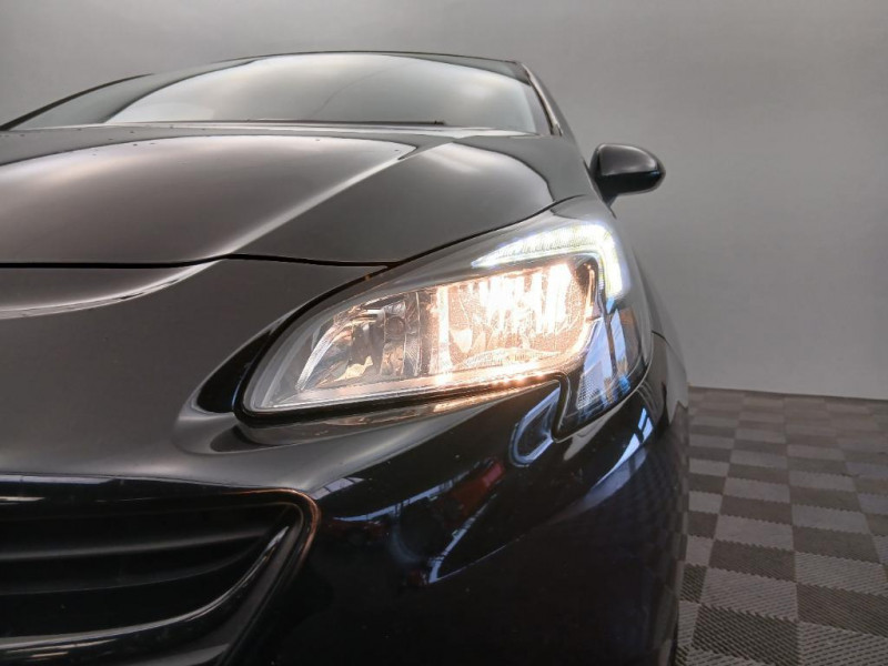 Opel Corsa Corsa 1.4 90 ch Black Edition  occasion � Saint-Quentin - photo n�20