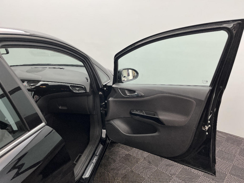 Opel Corsa Corsa 1.4 90 ch Design 120 ans  occasion � Saint-Maximin - photo n�20