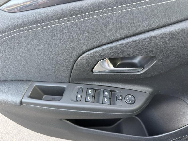 Opel Corsa Corsa-e 136ch Elegance  occasion  Auxerre - photo n20