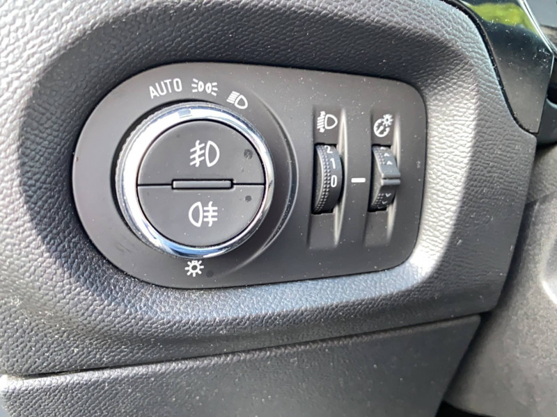 Opel Corsa Corsa Electrique 136 ch & Batterie 50 kw/h Elegance 5p  occasion  Muret - photo n13
