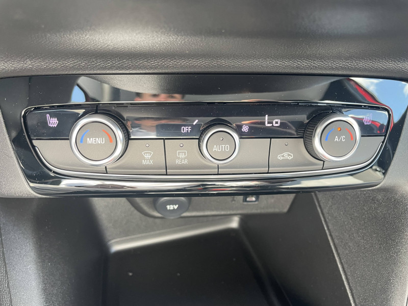 Opel Corsa Corsa Electrique 136 ch & Batterie 50 kWh  5p  occasion � Brive-la-Gaillarde - photo n�15