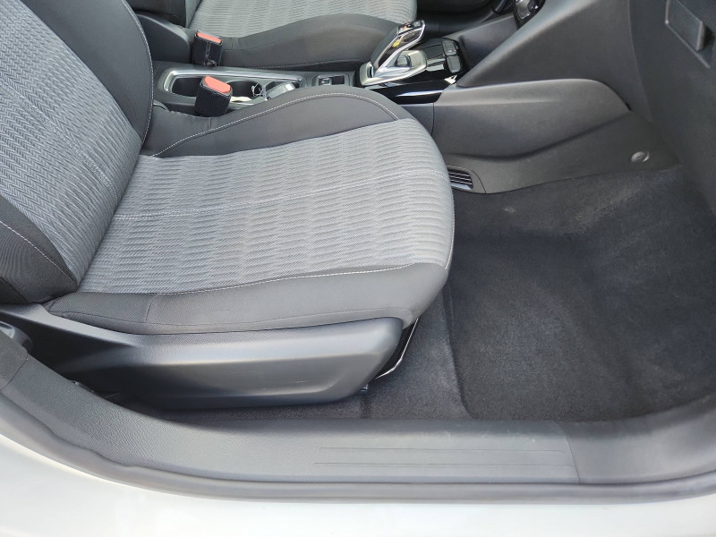 Opel Corsa Corsa Electrique 136 ch & Batterie 50 kWh Edition 5p  occasion � Lescure-d'Albigeois - photo n�17