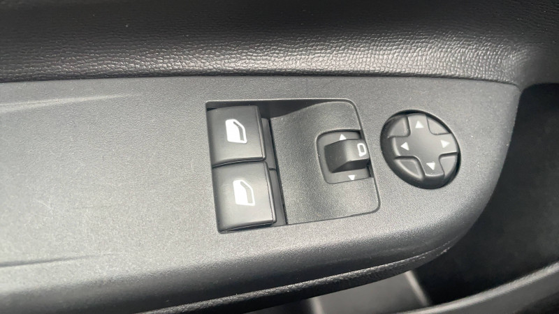 Opel Corsa Corsa Electrique 136 ch & Batterie 50 kWh Edition 5p  occasion � Brive-la-Gaillarde - photo n�18