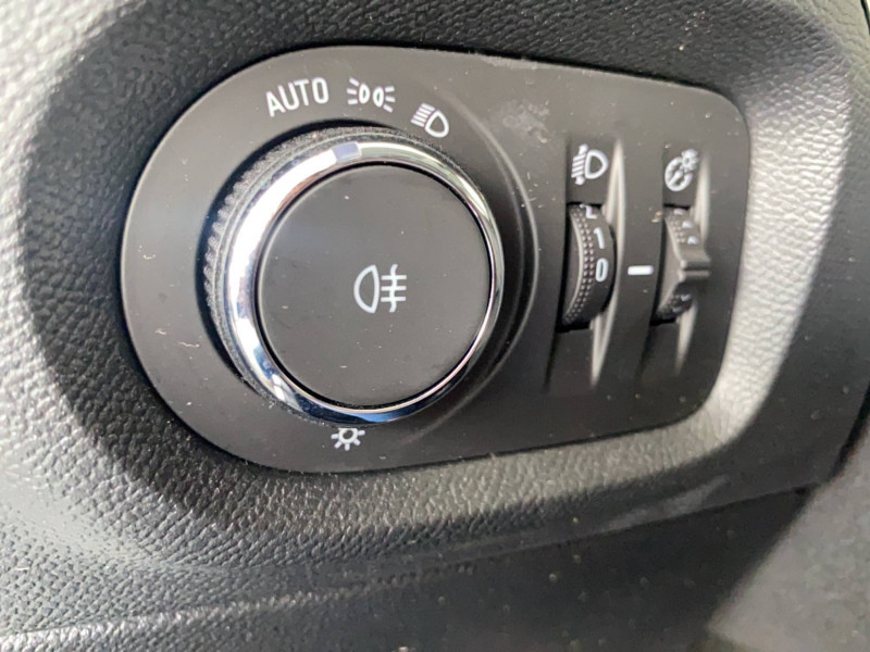 Opel Corsa Corsa Electrique 136 ch & Batterie 50 kWh Edition 5p  occasion  Toulouse - photo n18