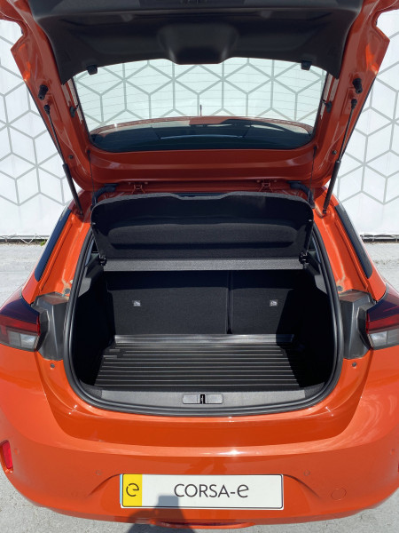Opel Corsa Corsa Electrique 136 ch & Batterie 50 kWh Elegance Business   occasion  Brive-la-Gaillarde - photo n11