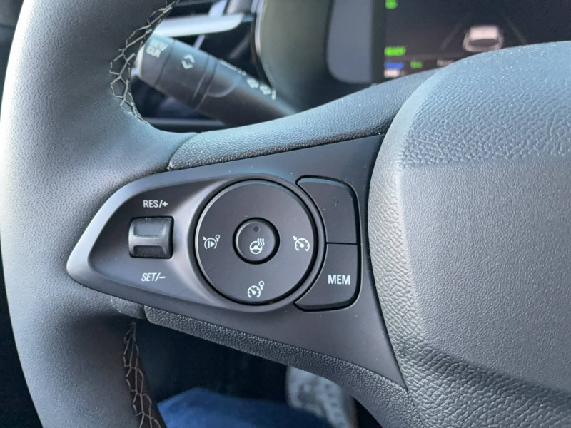 Opel Corsa Corsa Electrique 136 ch & Batterie 50 kWh GS 5p  occasion � Muret - photo n�14