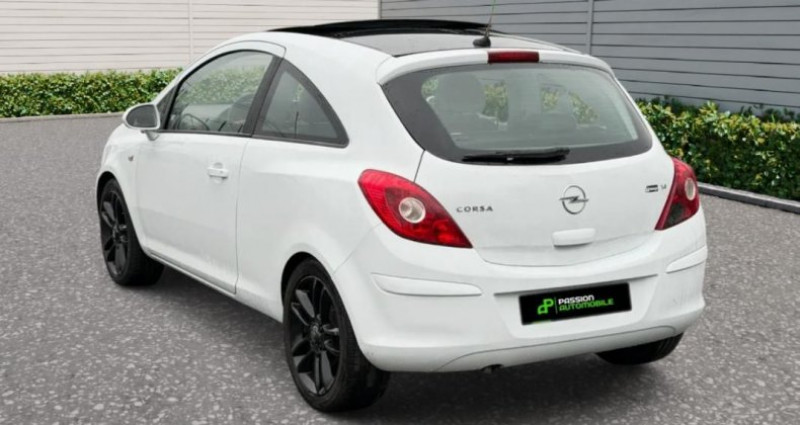 Opel Corsa D 1,4L TOIT OUVRANT PANO  occasion  Loison Sous Lens - photo n4