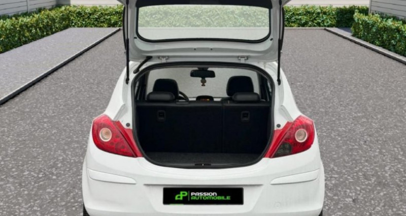 Opel Corsa D 1,4L TOIT OUVRANT PANO  occasion  Loison Sous Lens - photo n3