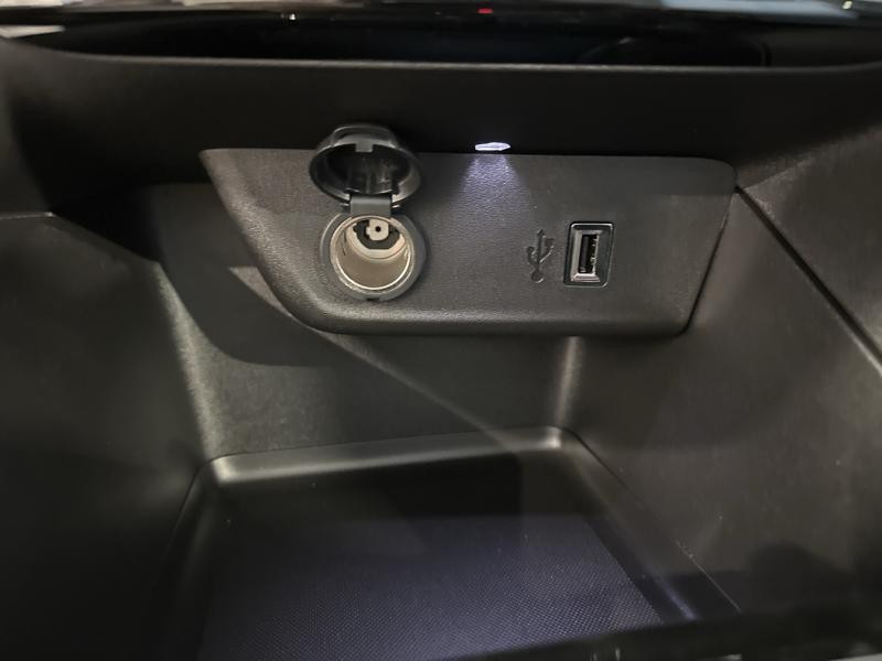 Opel Corsa Electric 136ch  occasion  Vert-Saint-Denis - photo n20