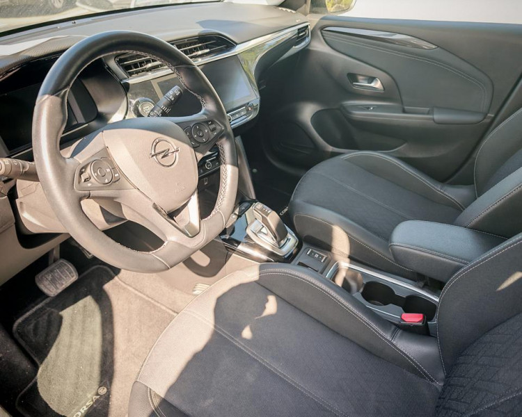 Opel Corsa ELECTRIQUE 136 ch & Batterie 50 kw/h Elegance  occasion  Bziers - photo n3