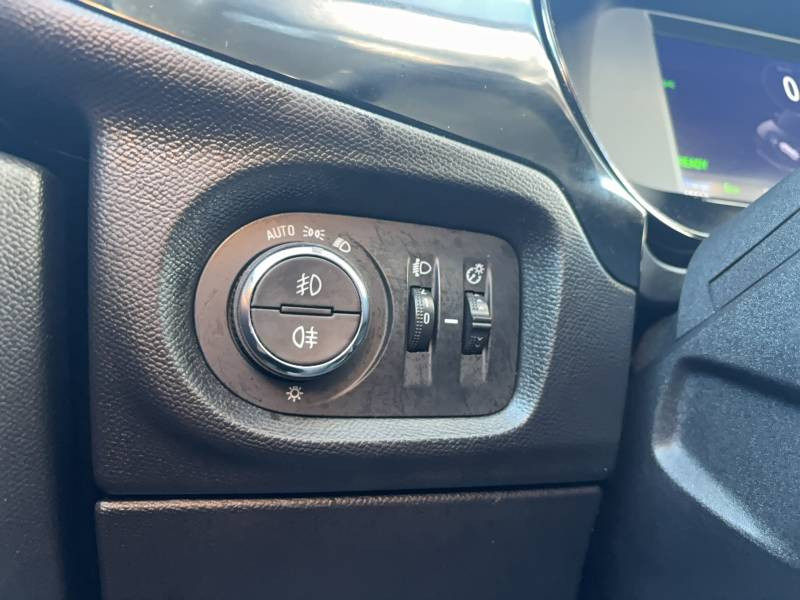 Opel Corsa Electrique 136 ch & Batterie 50 kw/h Elegance  occasion  Libourne - photo n15
