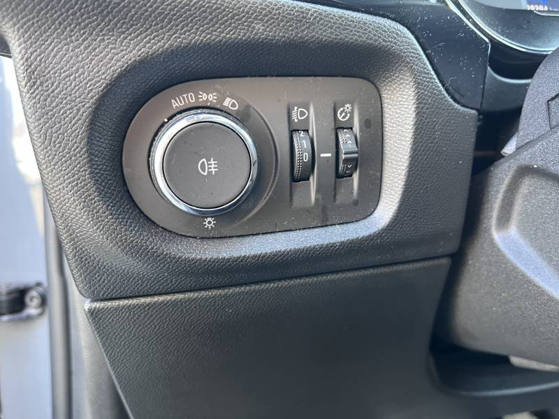 Opel Corsa Electrique 136 ch & Batterie 50 kWh GS  occasion � Saint-Pierre-du-Mont - photo n�18