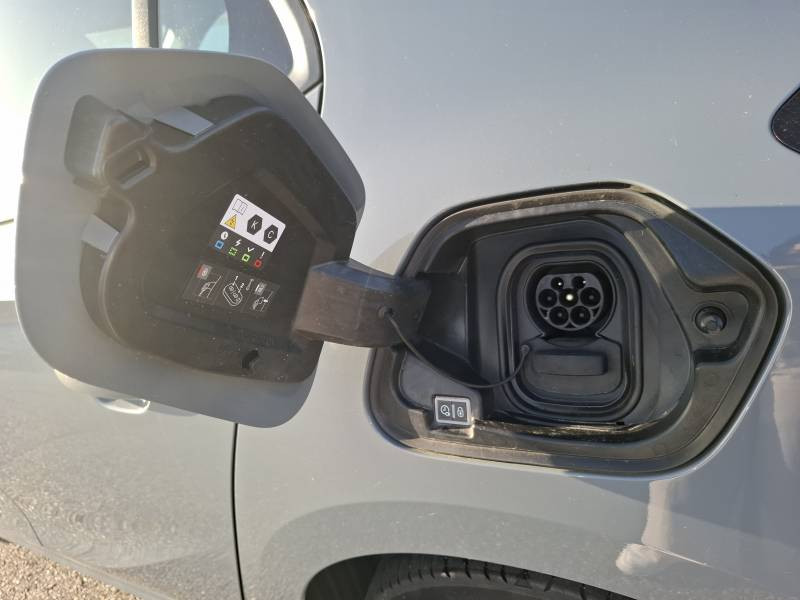 Opel Corsa Electrique 136 ch & Batterie 50 kWh GS  occasion � Dax - photo n�14