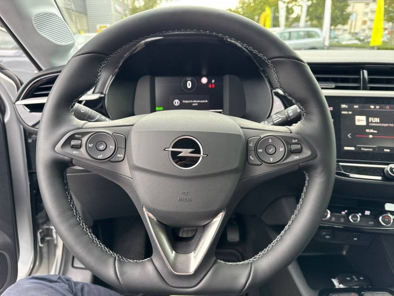 Opel Corsa ELECTRIQUE Corsa Electrique 136 ch & Batterie 50 kWh  occasion  ANGERS - photo n9