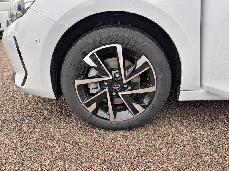 Opel Corsa GS 1.2 Turbo Hybrid 110ch Automatique  occasion  Barberey-Saint-Sulpice - photo n11