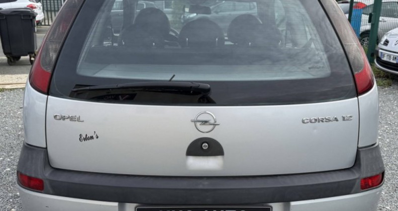 Opel Corsa III 1.2 16v 75ch Comfort 3p  occasion  Saint-Mdard-d'Aunis - photo n6
