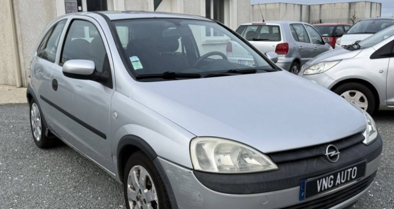 Opel Corsa III 1.2 16v 75ch Comfort 3p  occasion  Saint-Mdard-d'Aunis - photo n3