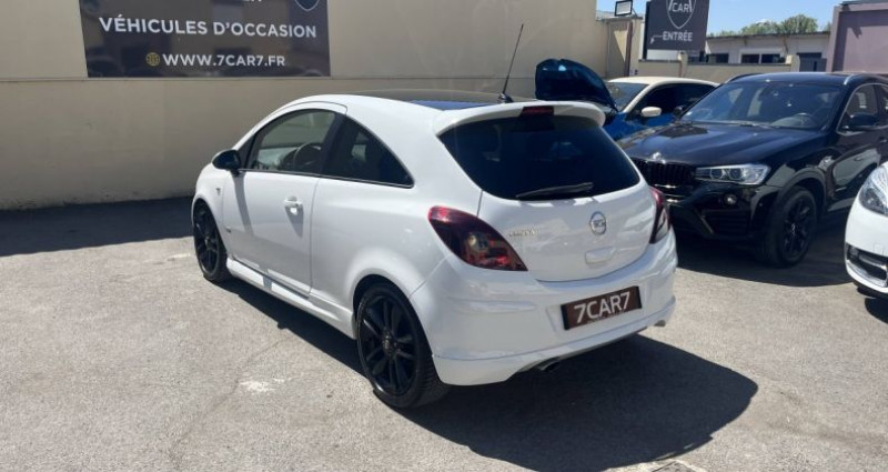 Opel Corsa IV (2) 1.2 Twinport Color Edition OPC Line 3p  occasion à Brie-Comte-Robert - photo n°6