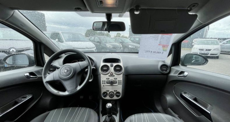 Opel Corsa IV 1.2 Twinport Essentia 3p  occasion à Bréal-sous-Montfort - photo n°4