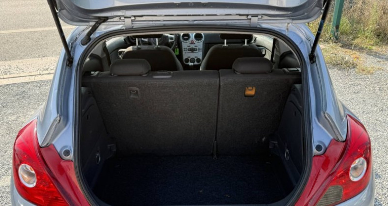 Opel Corsa IV 1.2 Twinport Essentia 3p  occasion  Saint-Médard-d'Aunis - photo n7
