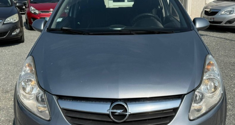 Opel Corsa IV 1.2 Twinport Essentia 3p  occasion  Saint-Médard-d'Aunis - photo n2