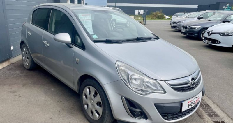 Opel Corsa IV 1.3 CDTI75 FAP 150me Anniversaire 5p  occasion à Bréal-sous-Montfort - photo n°2
