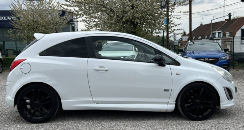 Opel Corsa IV 1.3 CDTI75 FAP Color Edition 3p  occasion à Roncq - photo n°3
