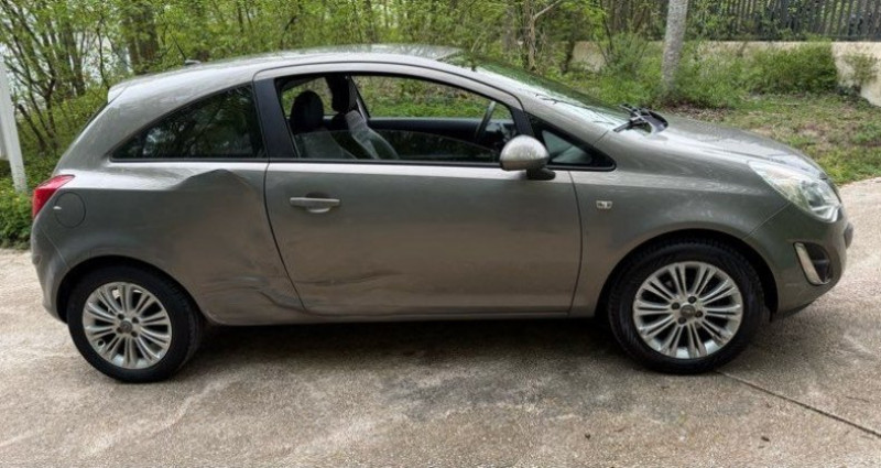Opel Corsa IV 1.4 100 ch cosmo BVA  occasion � Nanterre - photo n�4