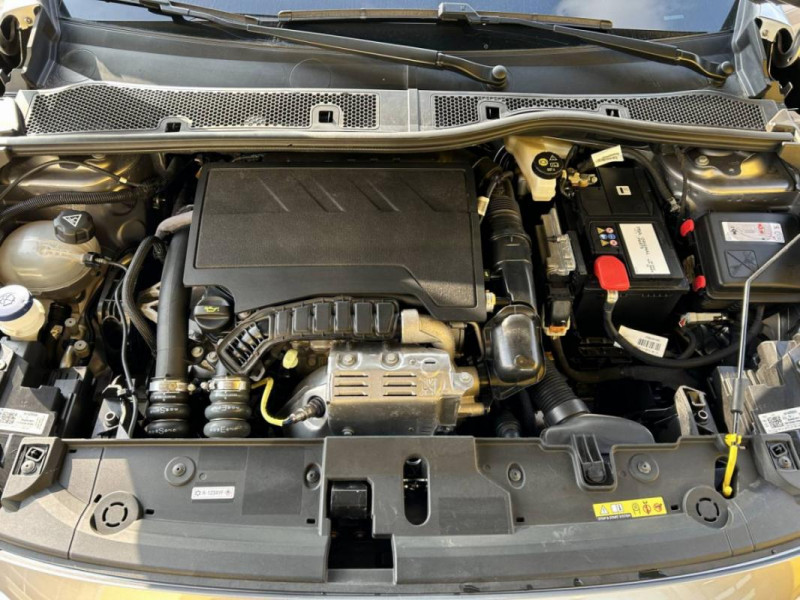 Opel Corsa VI 1.2 Turbo 100ch Elegance 5 portes (fvr. 2021) (co2 125.0  occasion à Quvert - photo n°5