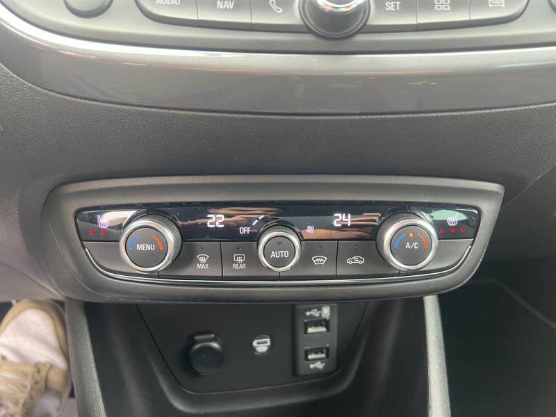 Opel Crossland 1.2 Turbo 130ch  Ultimate BVA 2022 - photo n°17 Opel Crossland 1.2 Turbo 130ch  Ultimate BVA  occasion à Auxerre - photo n°17