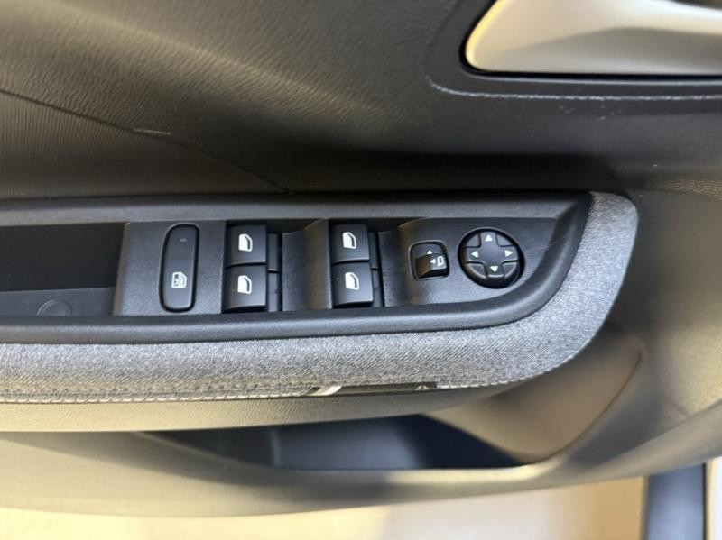 Opel Frontera 1.2 Turbo Hybrid 145ch GS e-DCT6  occasion � Brie-Comte-Robert - photo n�12