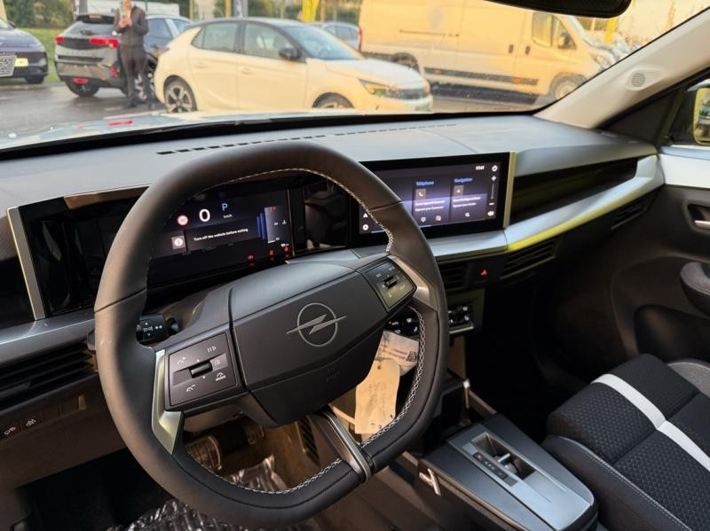 Opel Frontera 1.2 Turbo Hybrid 145ch GS e-DCT6  occasion  Vert-Saint-Denis - photo n10