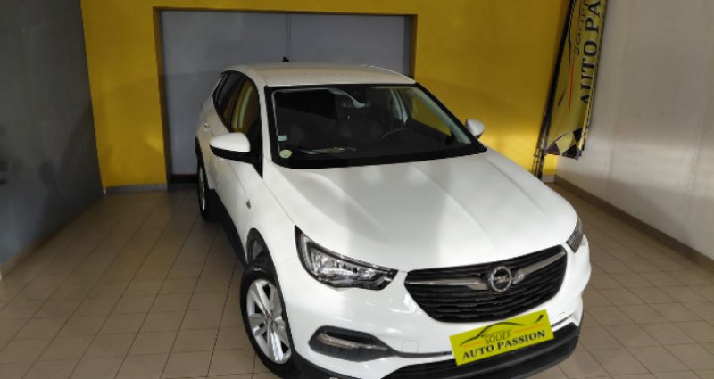 Opel Grandland X 1.5 D 130ch Edition Business BVA8 2020 - photo n°3 Opel Grandland X 1.5 D 130ch Edition Business BVA8  occasion à Bréhal - photo n°3