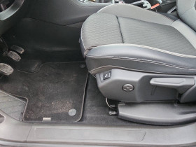 Opel Grandland X Grandland X 1.5 Diesel 130 ch Elite 5p  occasion � Lescure-d'Albigeois - photo n�13