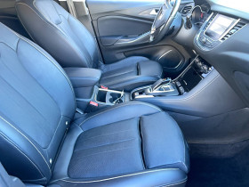 Opel Grandland X Grandland X Hybrid 225 ch BVA8 Ultimate 5p  occasion � Lescure-d'Albigeois - photo n�17