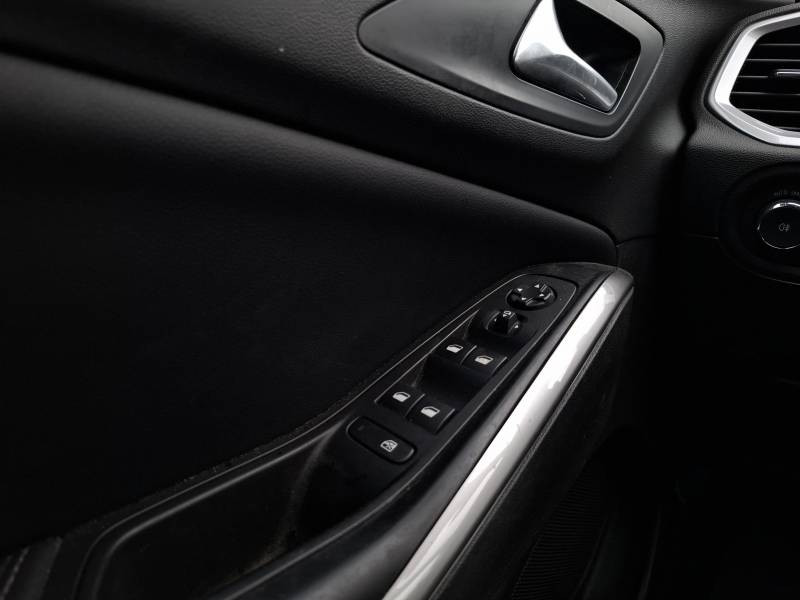 Opel Grandland 1.2 Turbo 130 ch BVA8 GS Line 2022 - photo n°18 Opel Grandland 1.2 Turbo 130 ch BVA8 GS Line  occasion à Dax - photo n°18