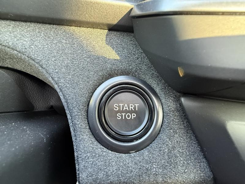 Opel Grandland 1.2 Turbo Hybrid 136ch GS e-DCT6  occasion  Varennes-sur-Seine - photo n16