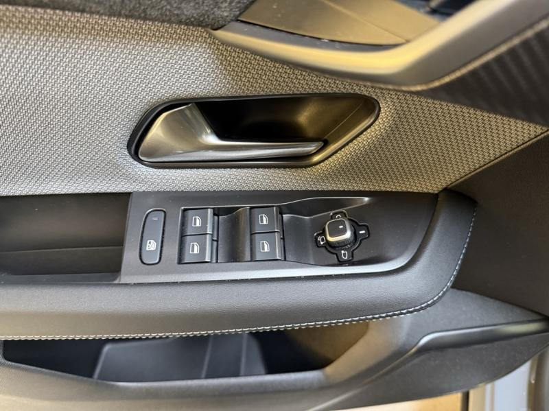 Opel Grandland 1.2 Turbo Hybrid 145ch GS e-DCT6  occasion � Brie-Comte-Robert - photo n�11