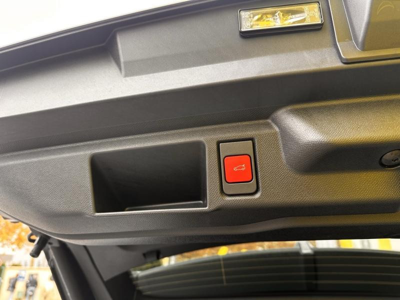 Opel Grandland 1.2 Turbo Hybrid 145ch GS e-DCT6  occasion  Vert-Saint-Denis - photo n5