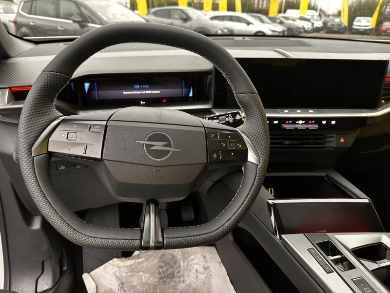 Opel Grandland 1.2 Turbo Hybrid 145ch GS e-DCT6  occasion � Vert-Saint-Denis - photo n�11