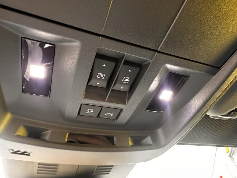 Opel Grandland 1.2 Turbo Hybrid 145ch GS e-DCT6  occasion � Vert-Saint-Denis - photo n�18